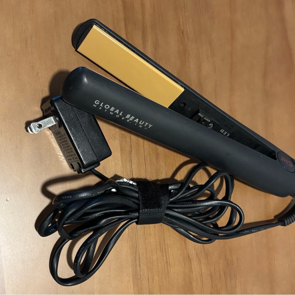 Chi Global Beauty Hair Straightener with Gold Plates